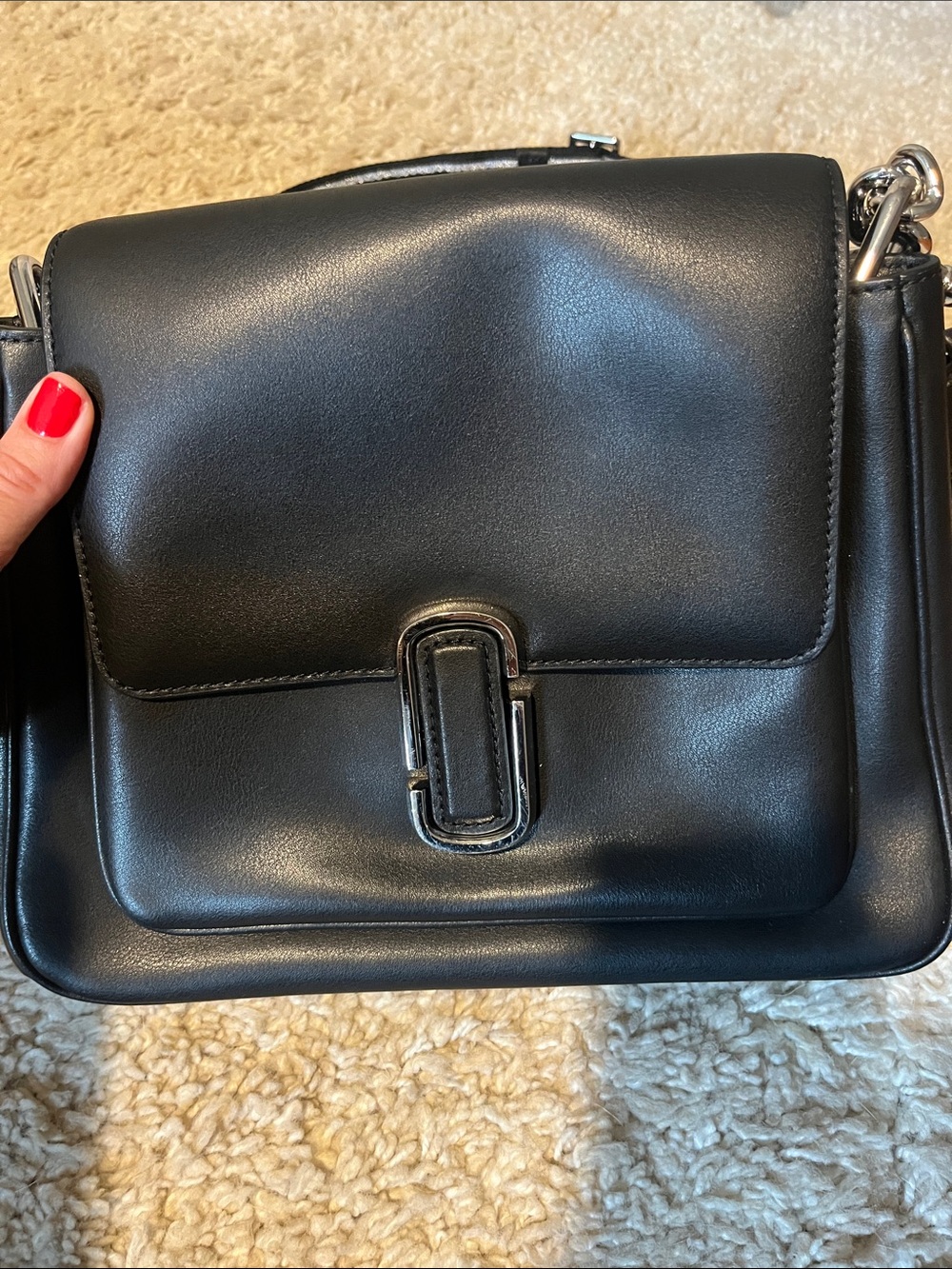 Marc Jacobs Black Leather Shoulder Bag with Silver Chain Trim - Picture 4 of 8
